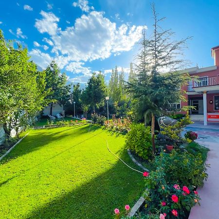 Taaj Residence Skardu Dış mekan fotoğraf