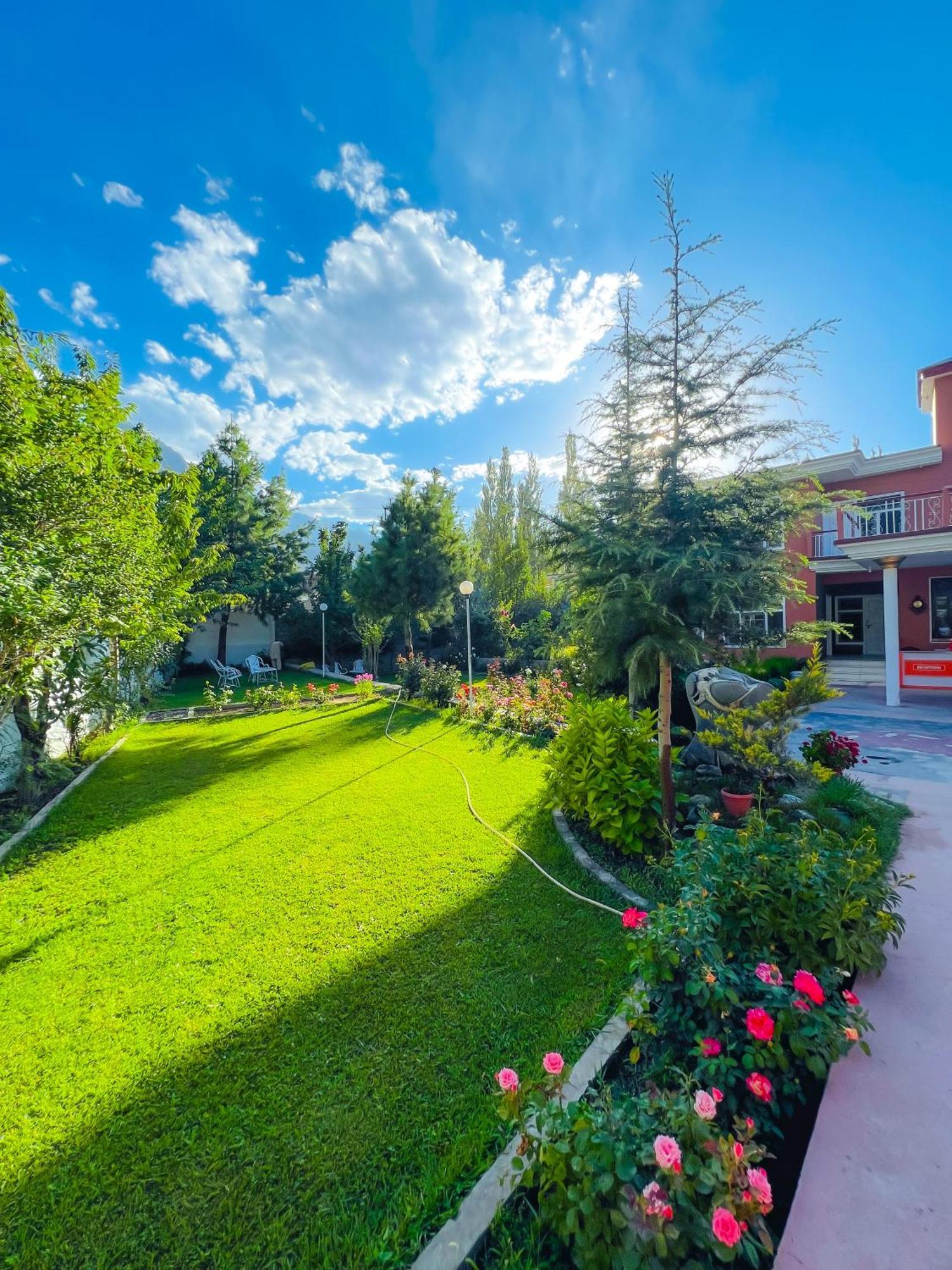 Taaj Residence Skardu Dış mekan fotoğraf