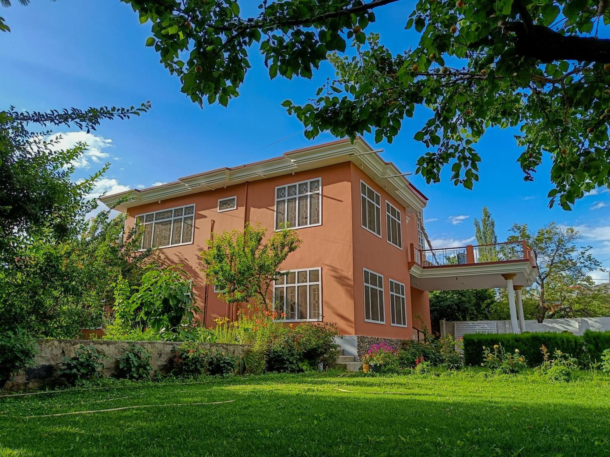 Taaj Residence Skardu Dış mekan fotoğraf